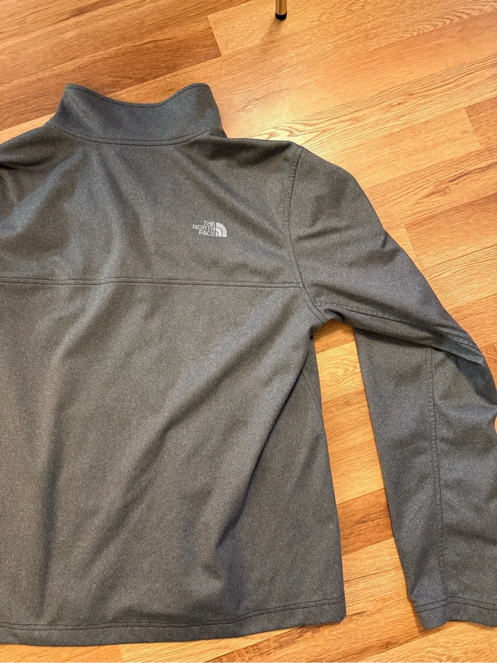 The North Face Men's Gray Half-Zip Pullover Jacket